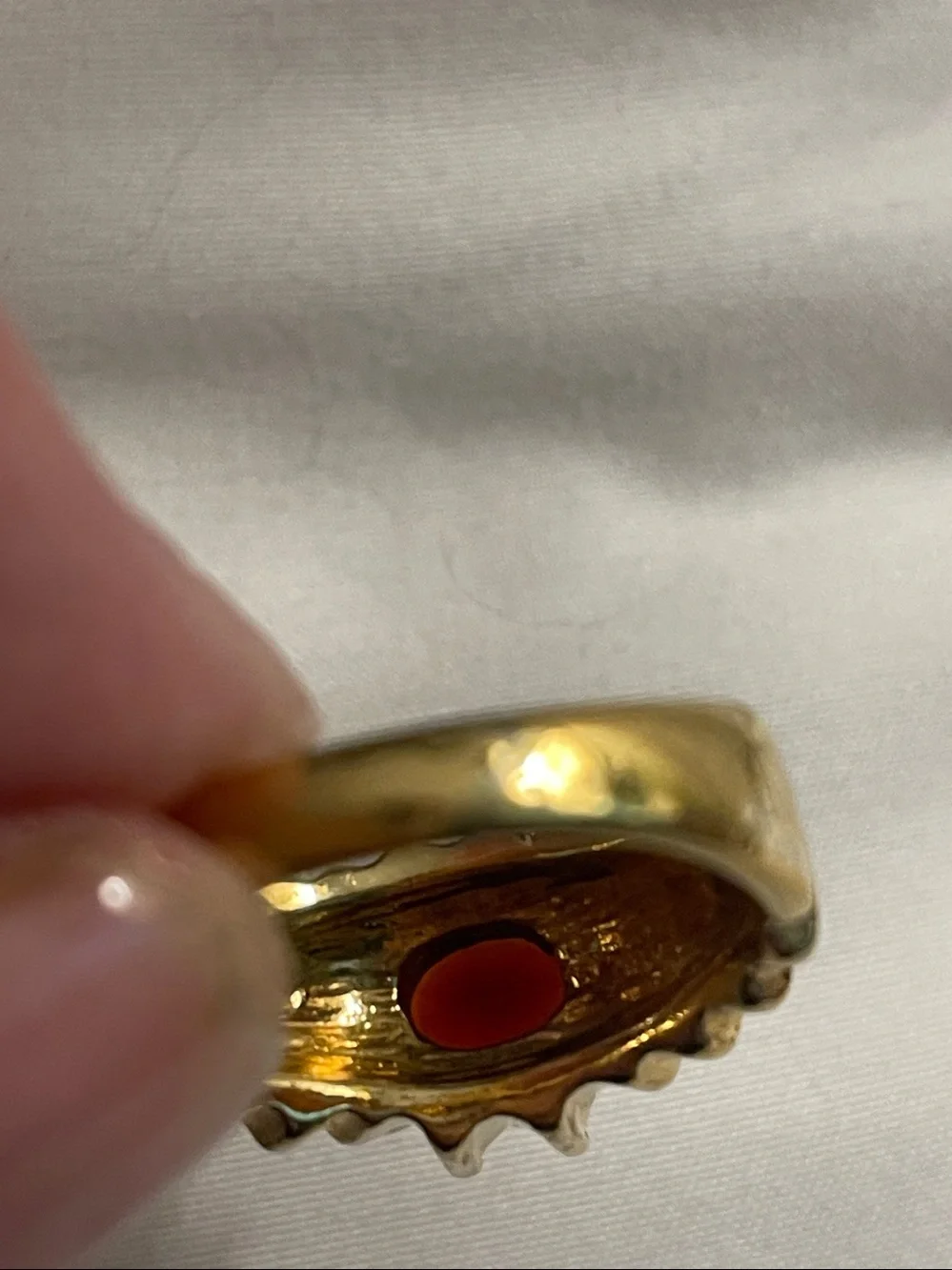 Elegant Gold and Red Stone Ring with Rhinestones Size 8.5